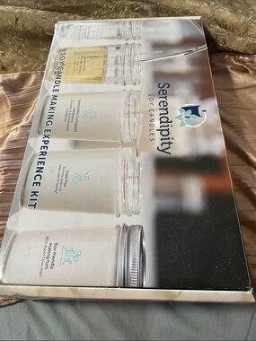 Brand new - Serendipity Soy Candles - White Soy Candle Set